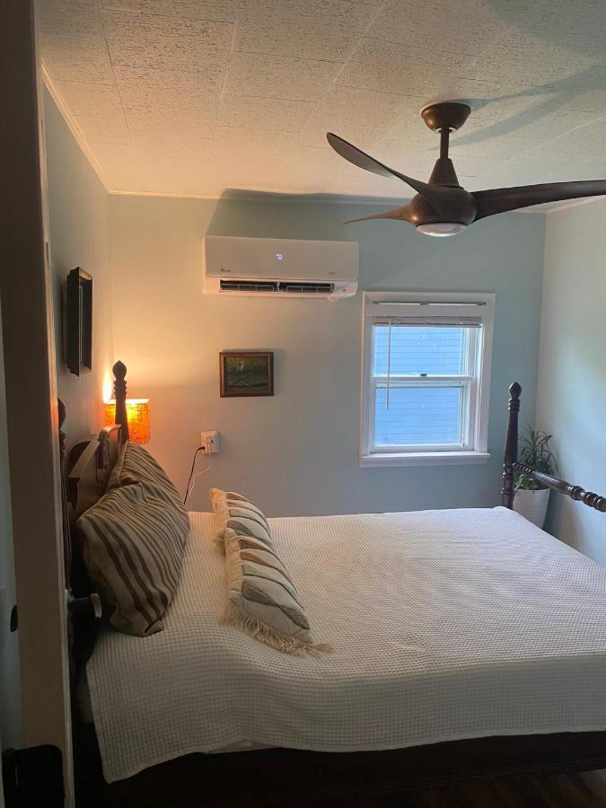 Boho-Chic Travel Pad - Unit 2 Apartment Bloomington Luaran gambar